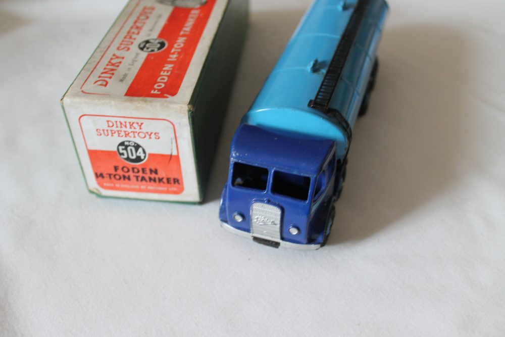 foden 1st cab petrol tanker blue dinky toys 504 front