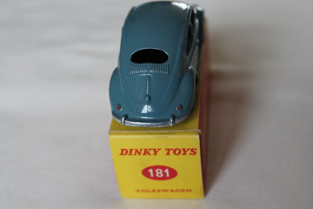 volkswagen beetle dinky toys 181 back