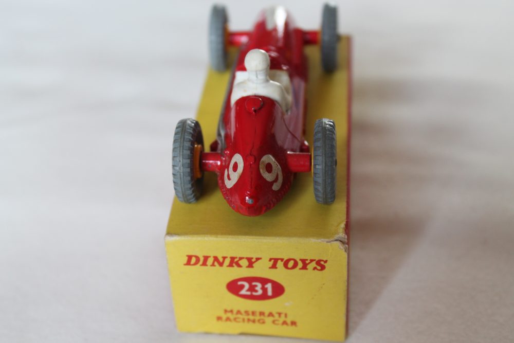 maserati racing car plastic hubs dinky toys 231 back