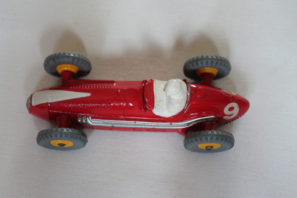 maserati racing car plastic hubs dinky toys 231 top