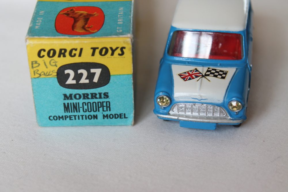 morris mini competition corgi toys 227 front