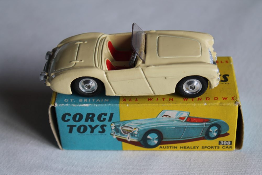 austin healey sports car corgi toys 300 side