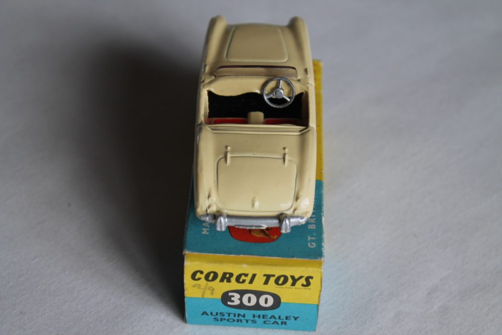 austin healey sports car corgi toys 300 back