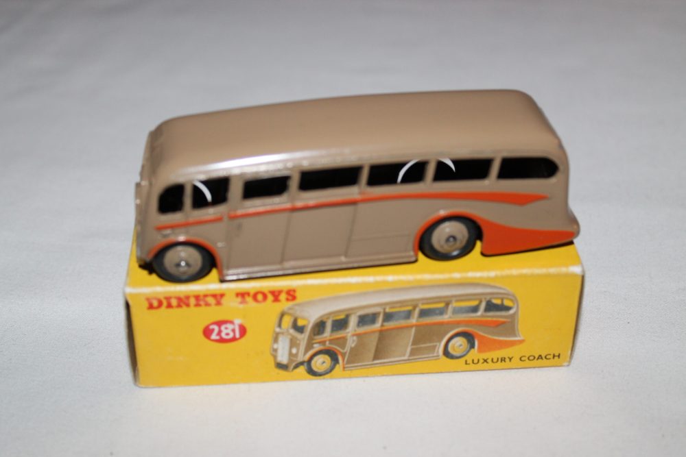 luxury coach rare issue dinky toys 281