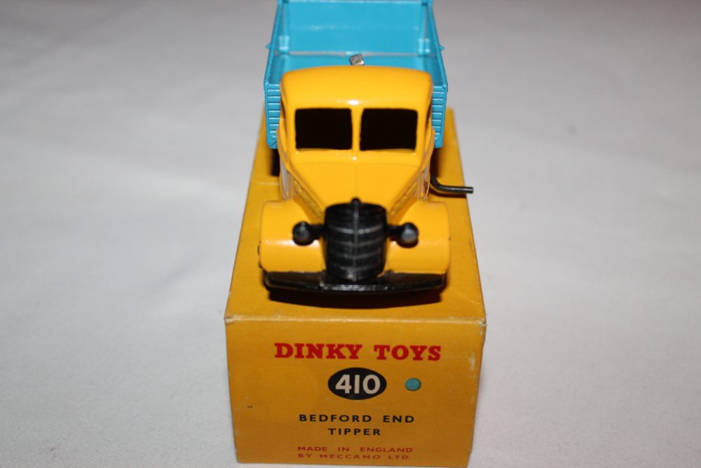 bedford end tipper rare blue hubs dinky toys 410 front