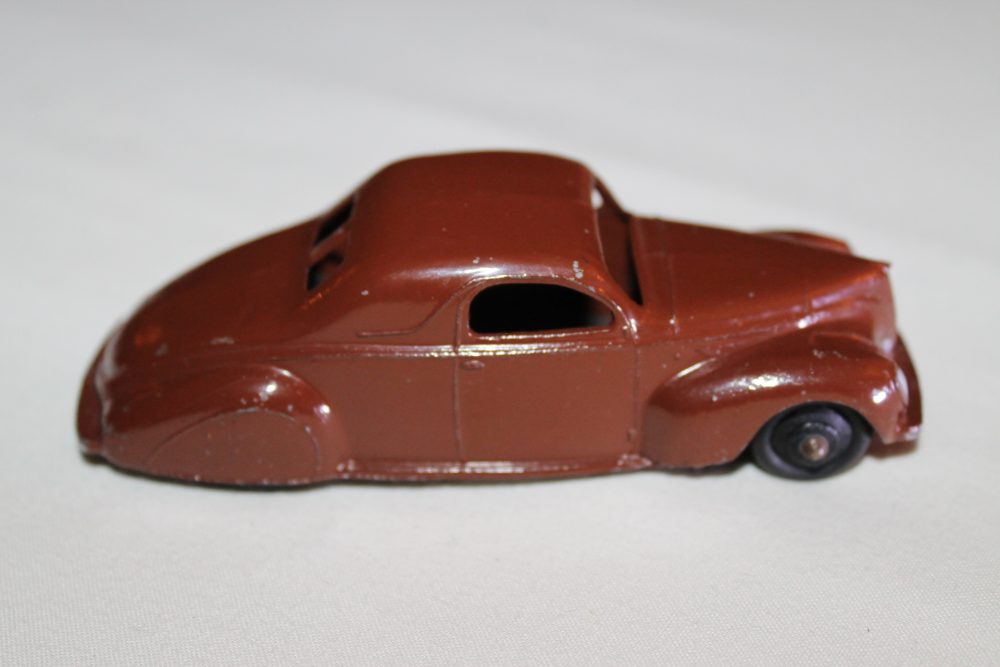 lincoln brown dinky toys 39c side