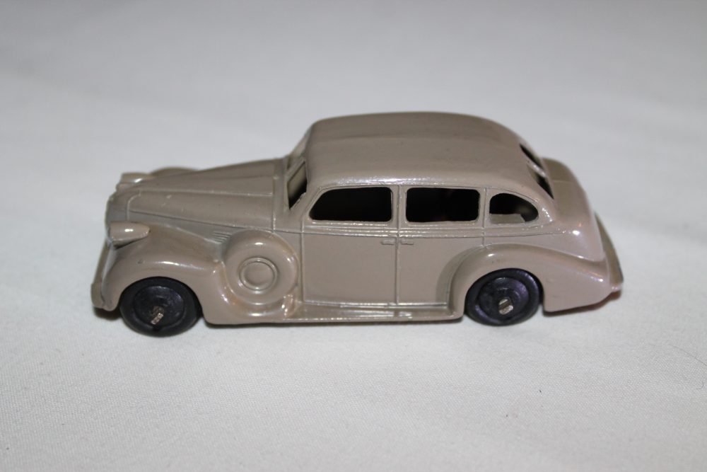 buick putty dinky toys 39d