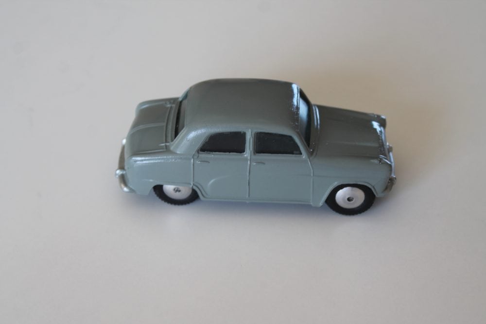austin cambridge grey corgi toys 201m side