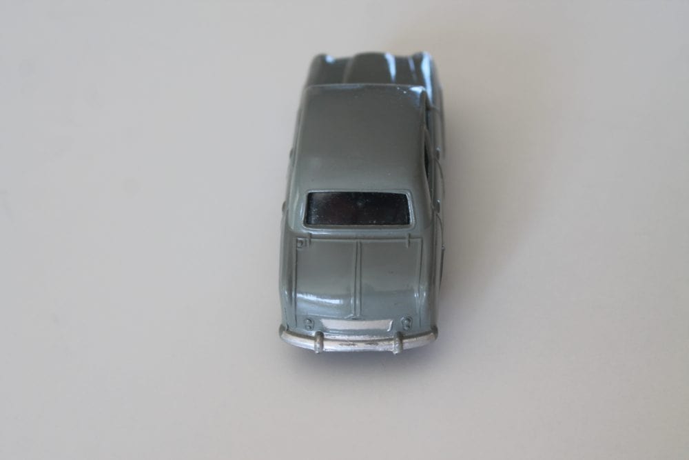 austin cambridge grey corgi toys 201m back