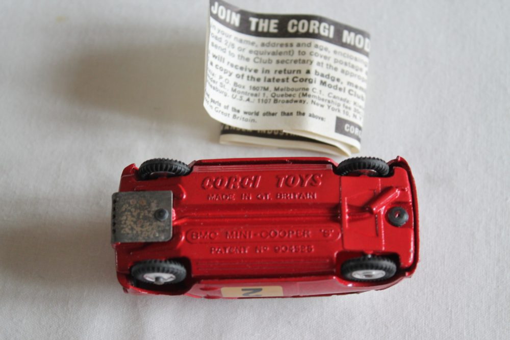 1965 monte carlo winner mini cooper signed roof corgi toys 321 base