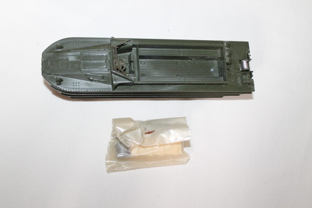 DUKW Amphibian vehicle french dinky 825 top