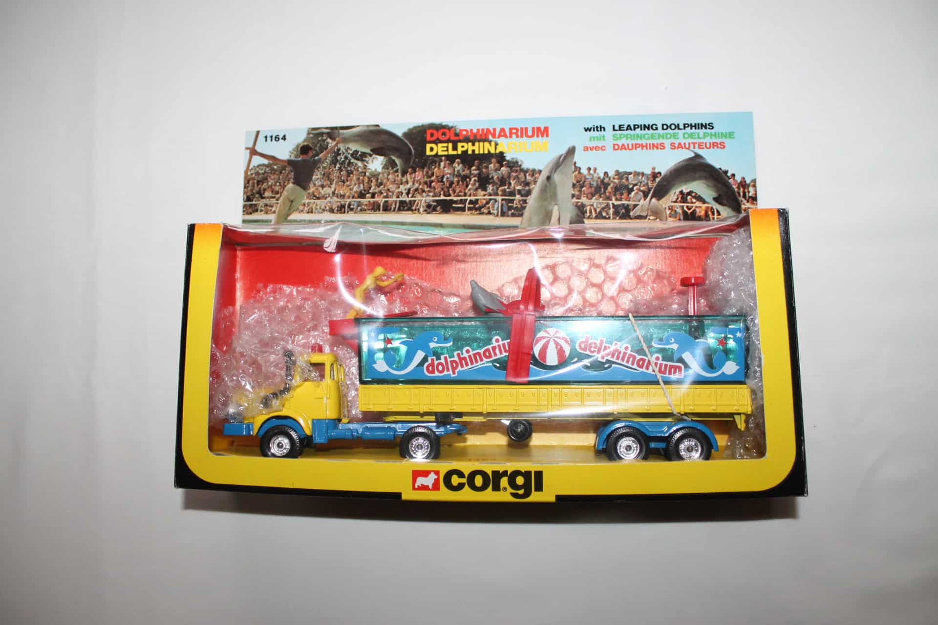 Corgi Toys 1164 - Camion Berliet Avec Remorque Delphinarium - Collection En Boîte