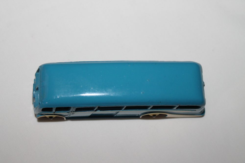 luxury coach blue dinky toys 281 top