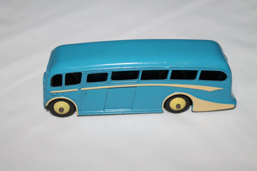 luxury coach blue dinky toys 281