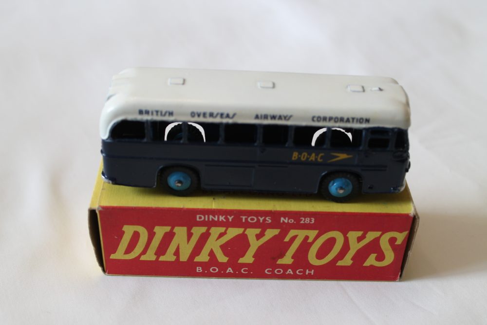b.o.a.c. coach dinky toys 283 side