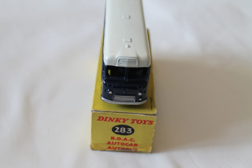 b.o.a.c. coach rare version dinky toys 283 front