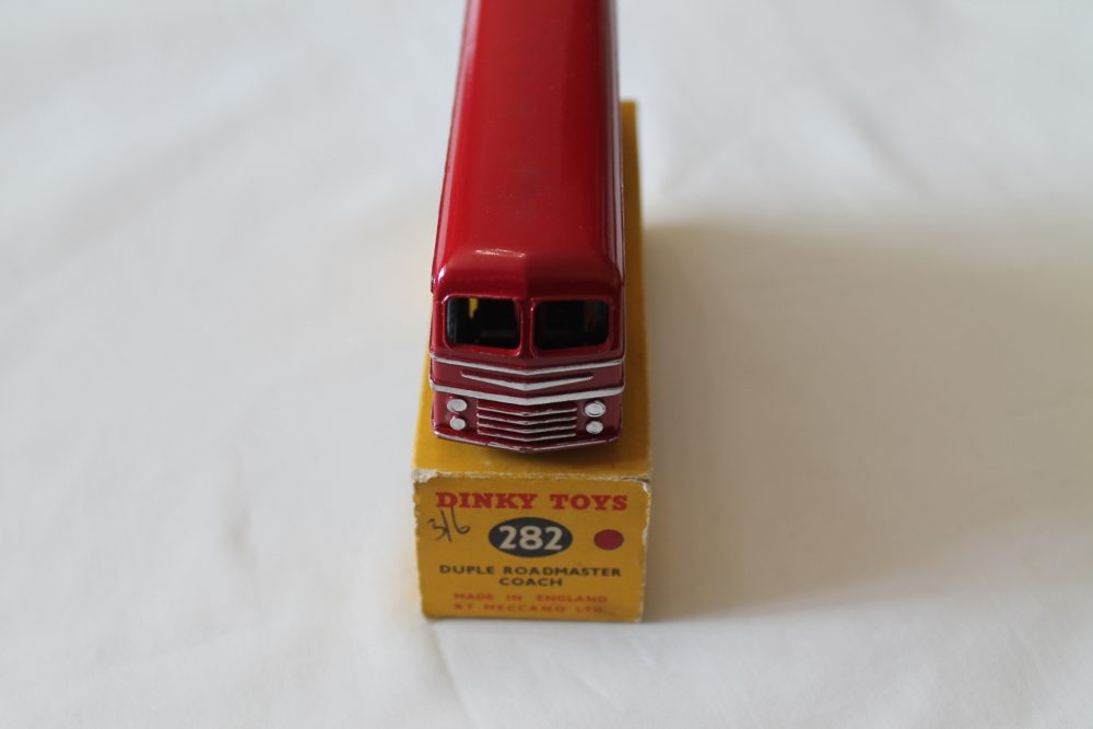 duple roadmaster coach dinky toys 282 front