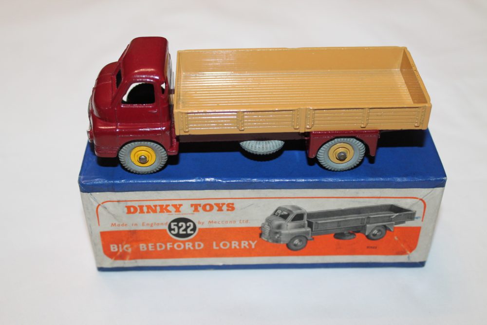 big bedford lorry dinky toys 522