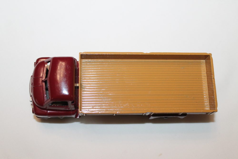 big bedford lorry dinky toys 522 top