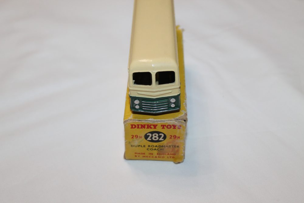 duple roadmaster coach us export dinky toys 282-29h front