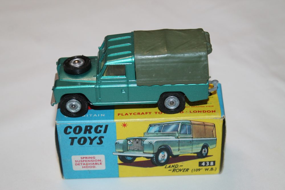land rover 109 wb corgi toys 438