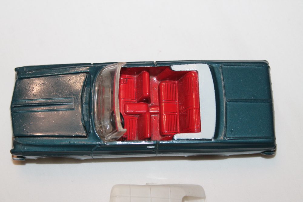 plymouth fury dinky toys 137 top