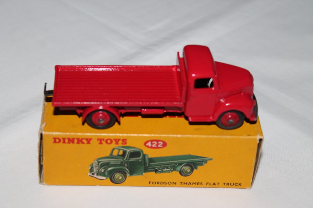 fordson thames flat truck dinky toys 422 side