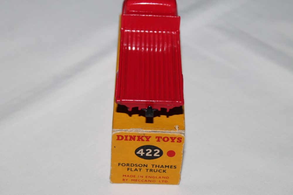 fordson thames flat truck dinky toys 422 back