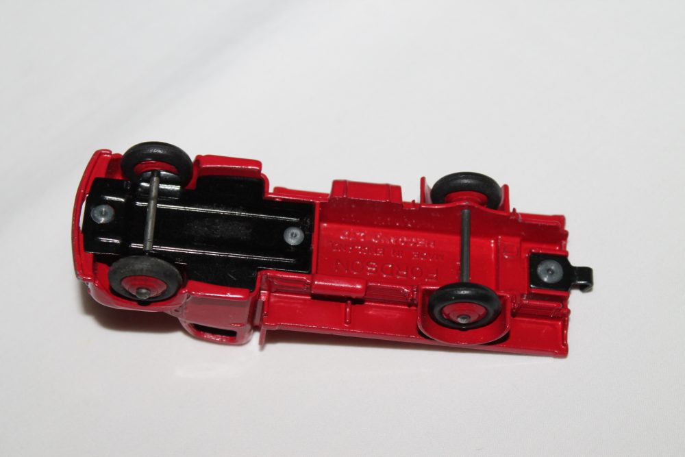 fordson thames flat truck dinky toys 422 base