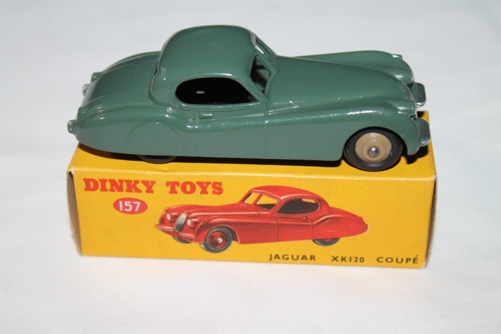 jaguar xk120 dinky toys 157 side