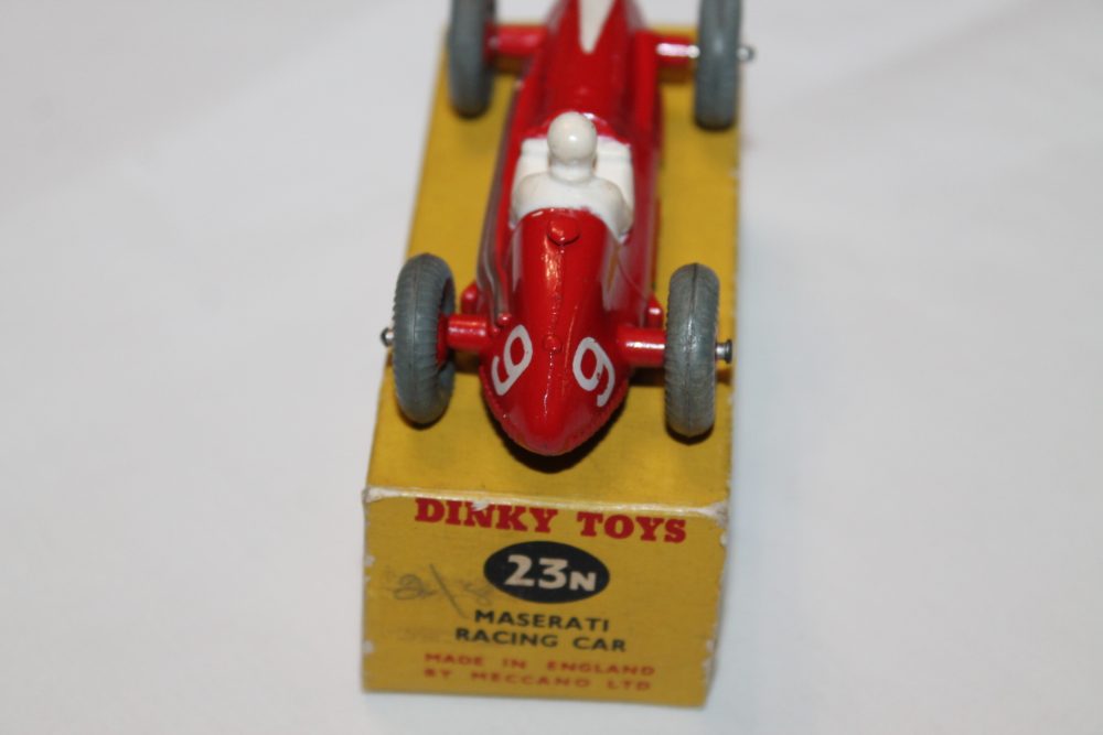 maserati racing car dinky toys 23n back