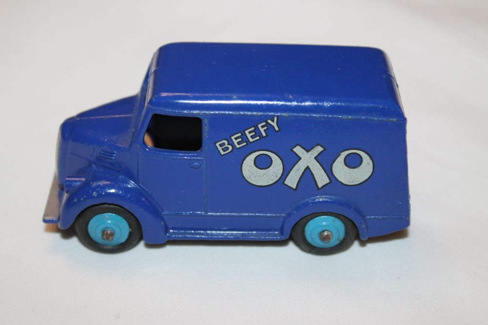 trojan oxo van violet blue dinky toys 31d-453