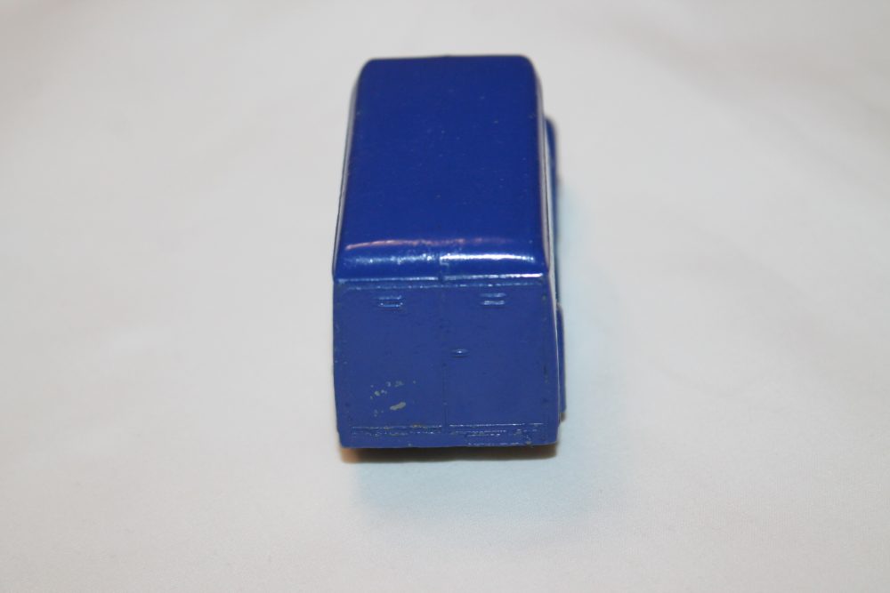 trojan oxo van violet blue dinky toys 31d-453 back