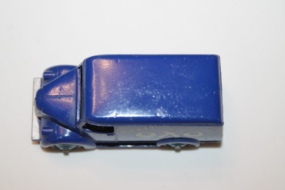 trojan oxo van violet blue dinky toys 31d-453 top