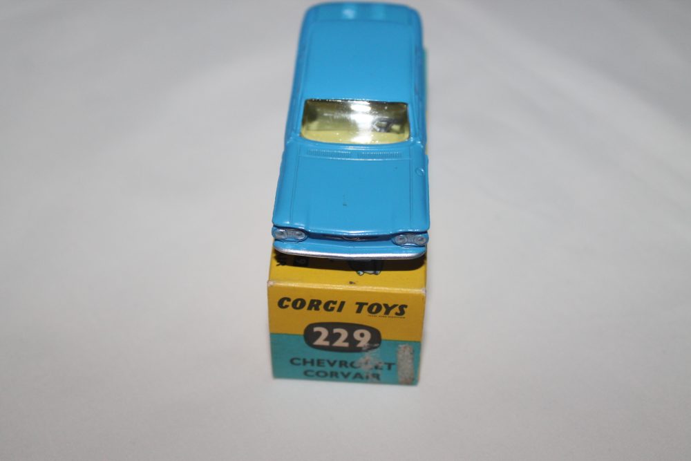 chevrolet corvair corgi toys 229 front