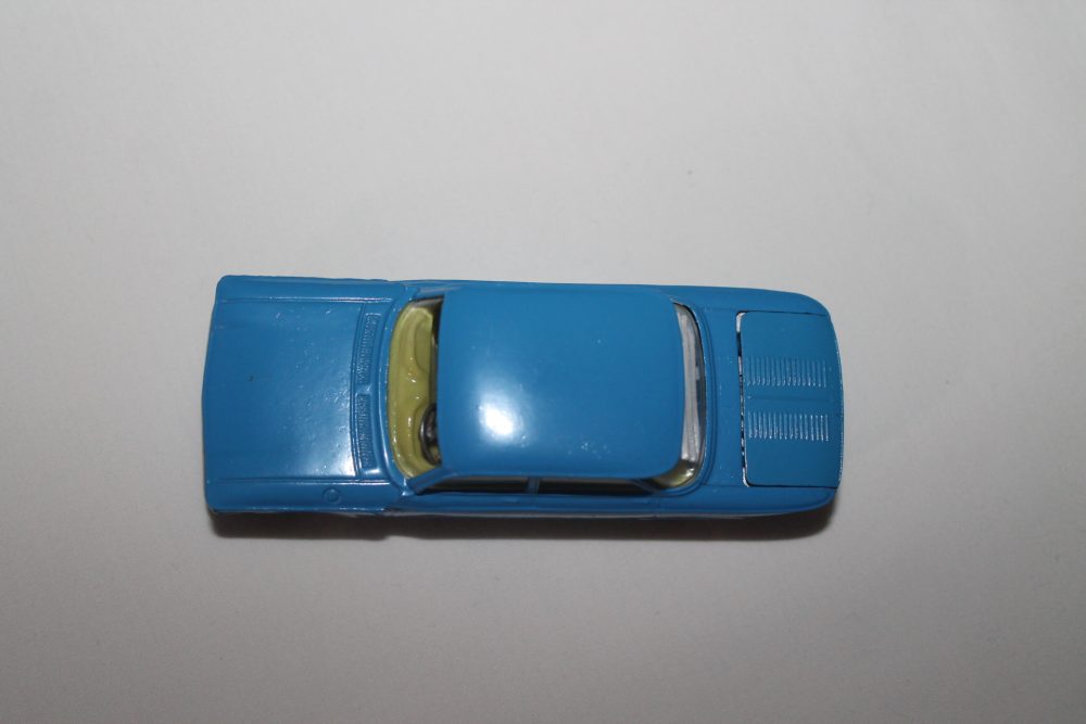chevrolet corvair corgi toys 229 top