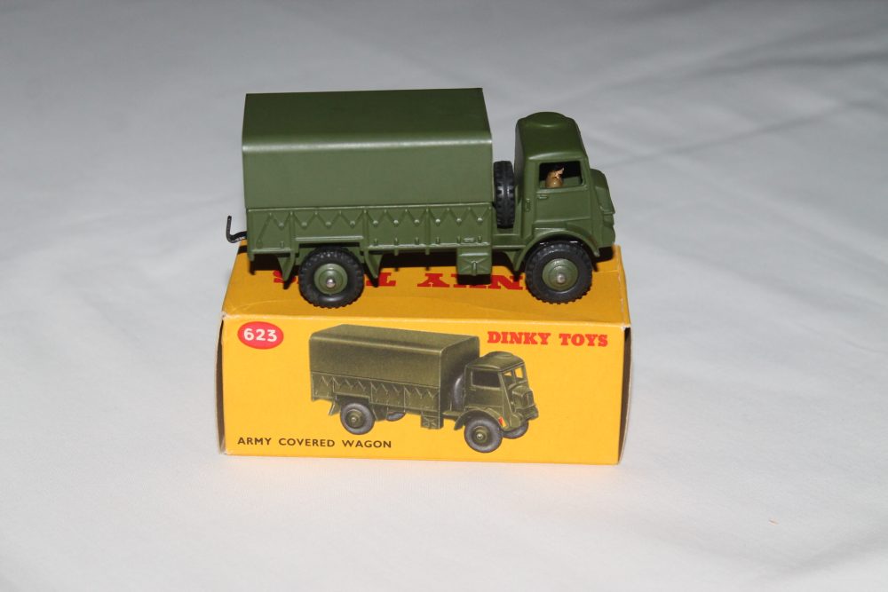 army covered wagon dinky toys 623 side