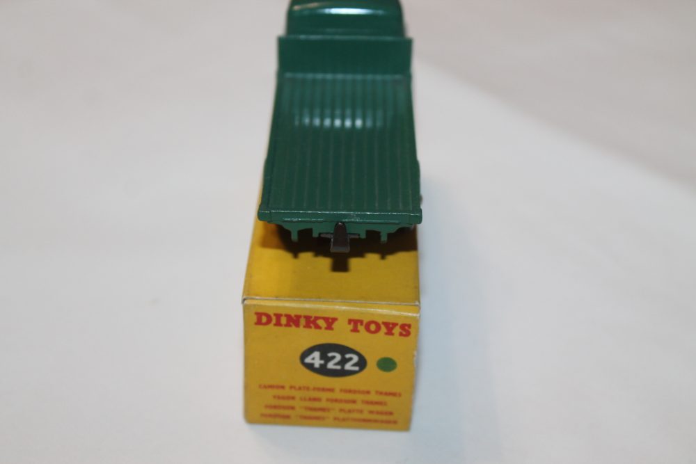 fordson thames flat truck dinky toys 422 back
