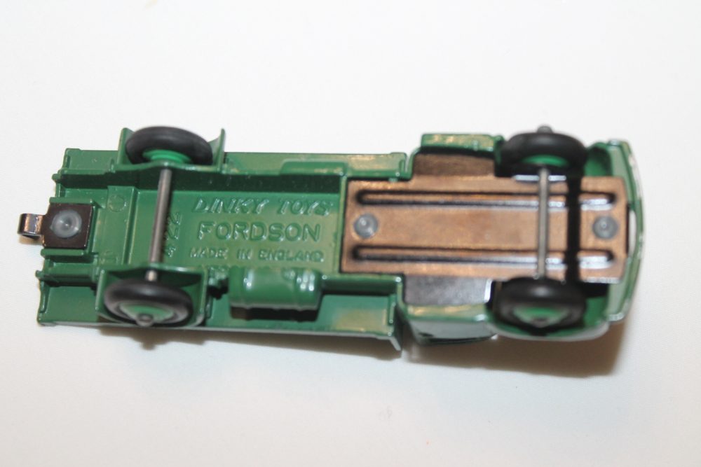 fordson thames flat truck dinky toys 422 base