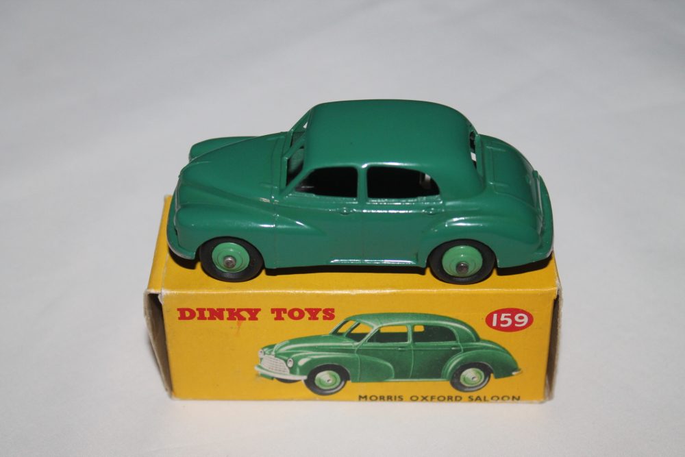 morris oxford saloon dinky toys 159