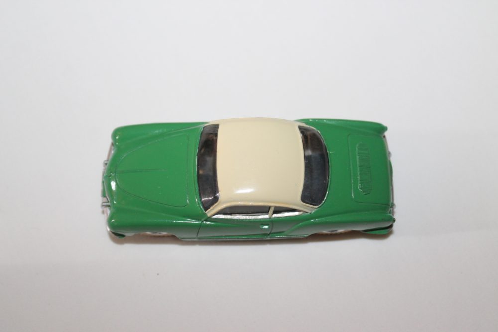 volkswagen karmann ghia coupe dinky toys 187 top