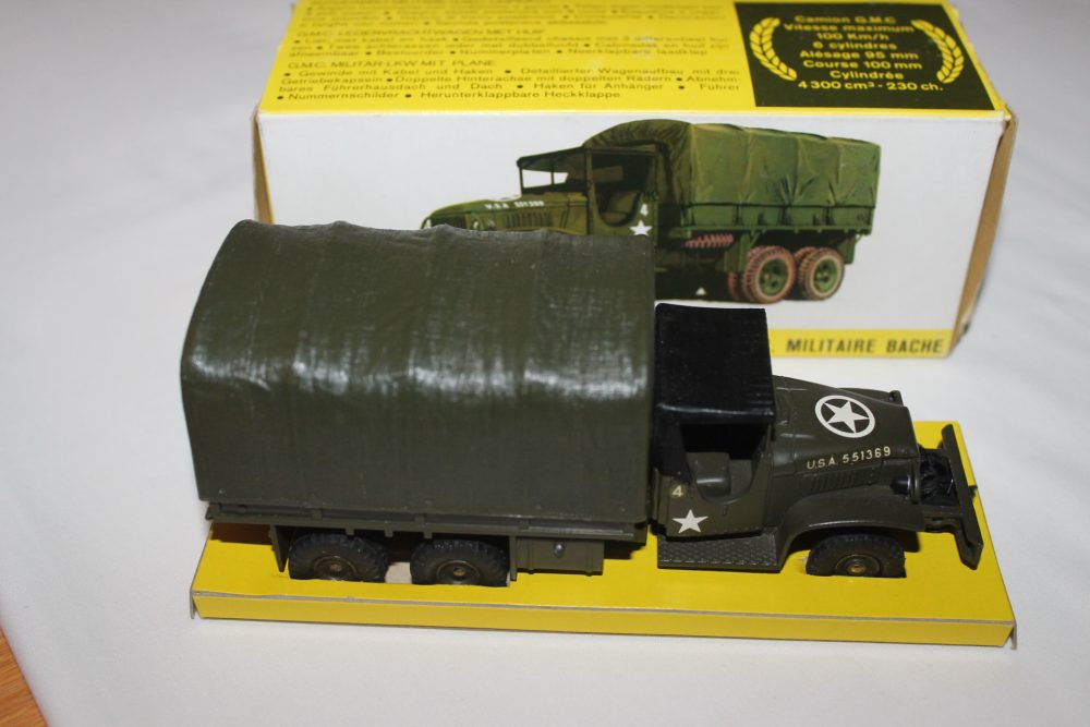 gmc us army truck 6 wheel french dinky toys 809 side