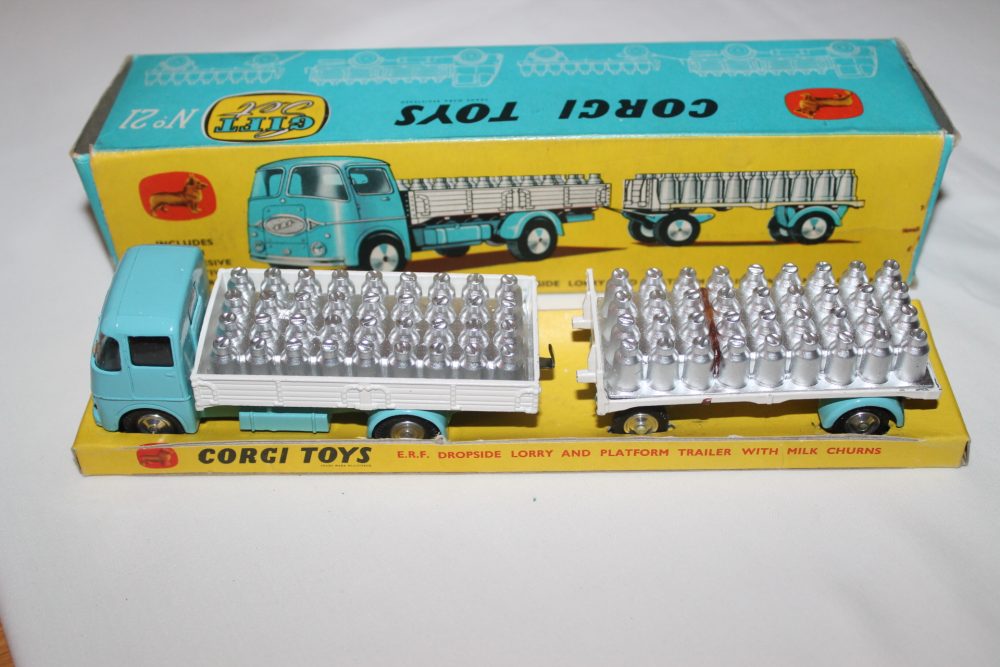 erf dropside lorry and trailer and milk churns corgi toys gift set 21 left side