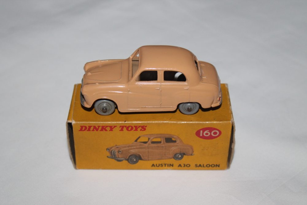 austin a30 saloon dinky toys 160