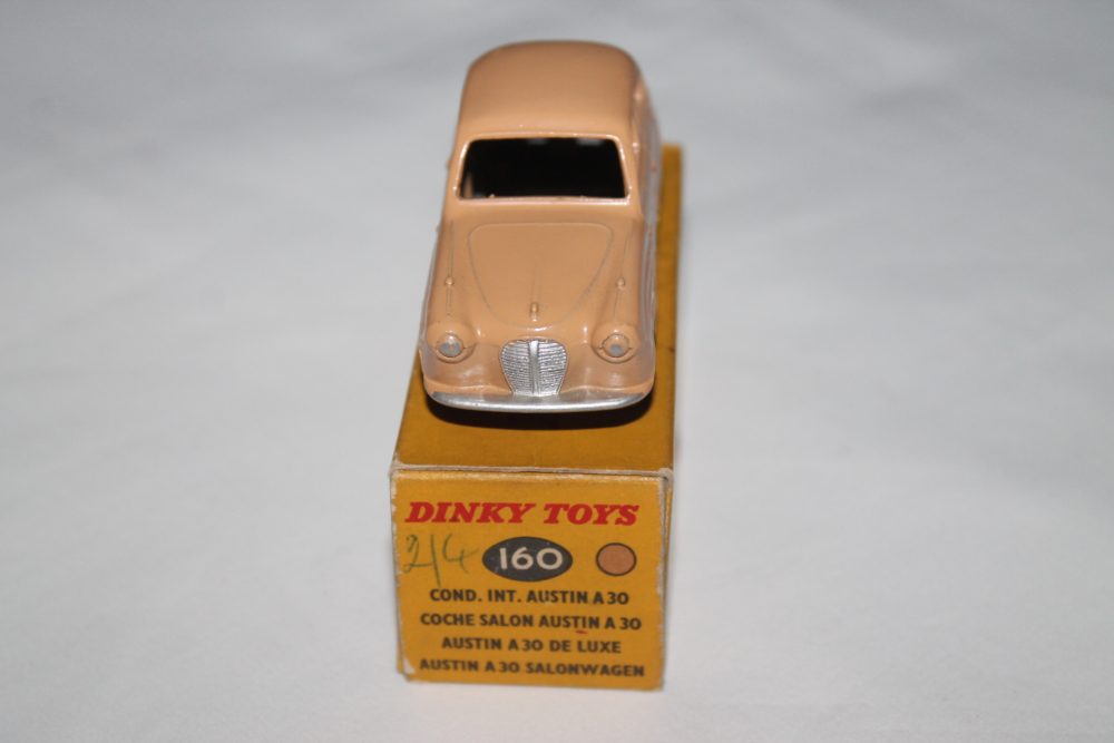 austin a30 saloon dinky toys 160 front