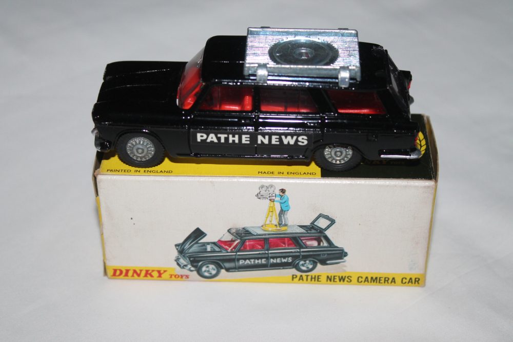 pathe news camera car dinky toys 281