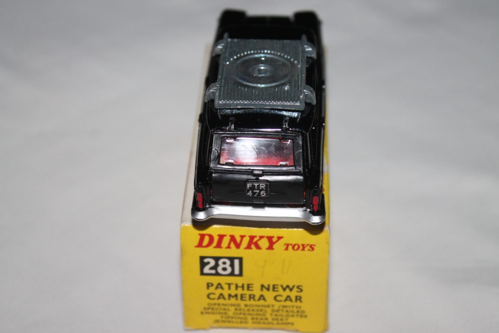 pathe news camera car dinky toys 281 back