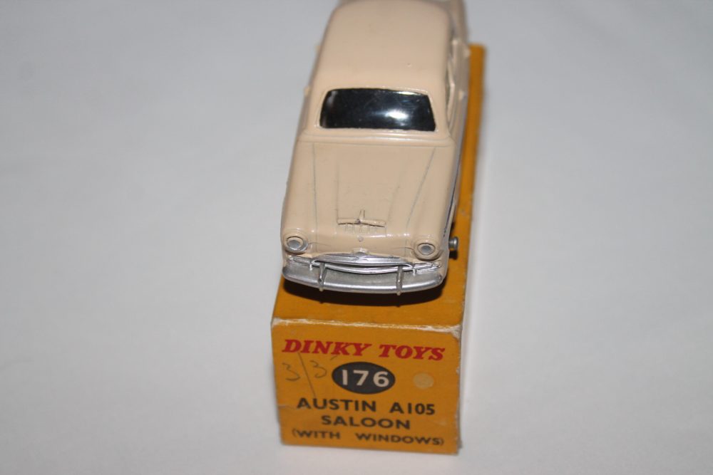 austin a105 dinky toys 176 front
