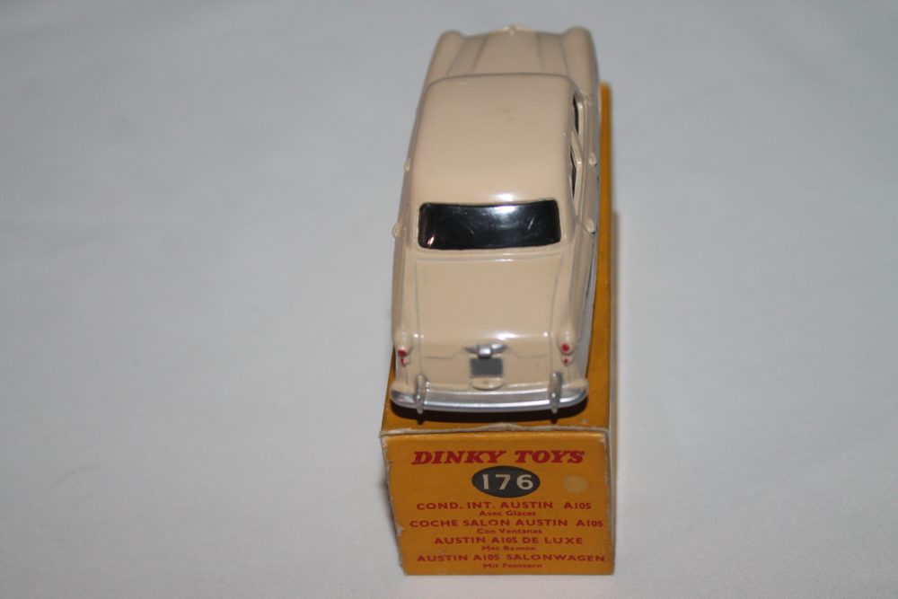 austin a105 dinky toys 176 back