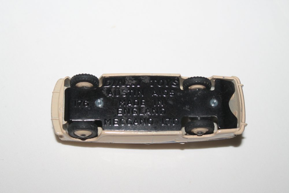 austin a105 dinky toys 176 base